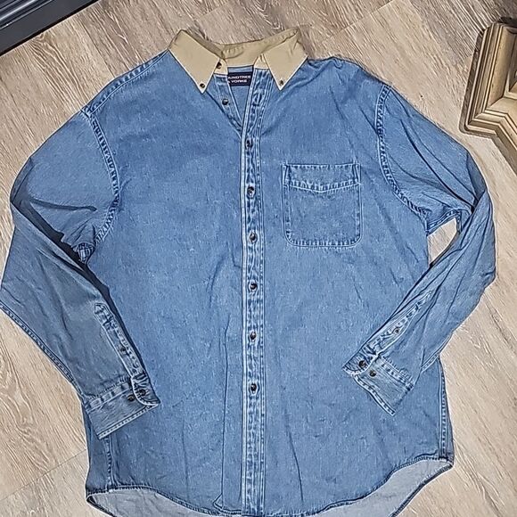 Roundtree & Yorke Other - Roundtree and yorke button-down shirt